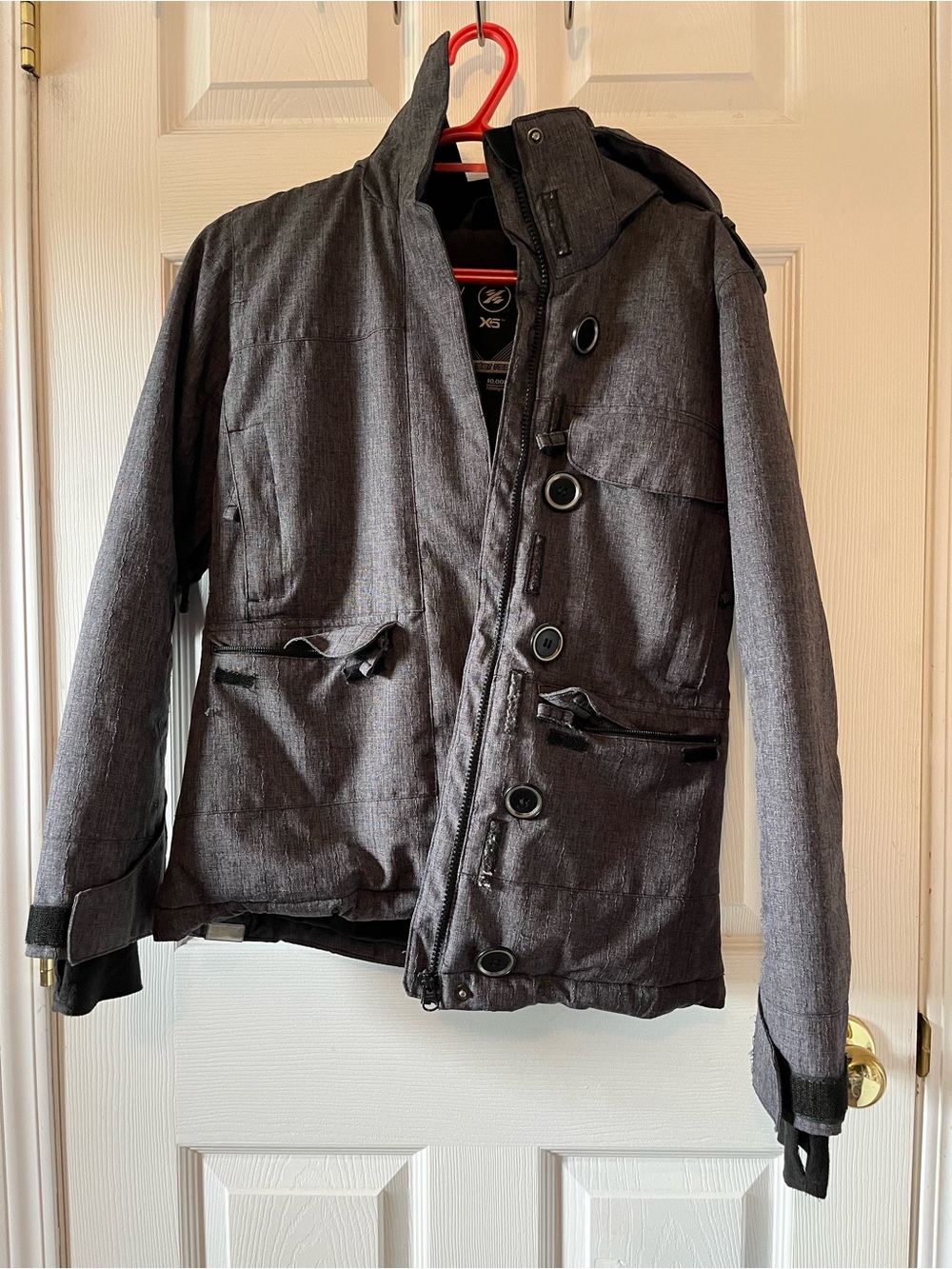 Women’s Gray Zip & Button winter jacket